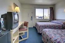 Hotel 6 - Airport